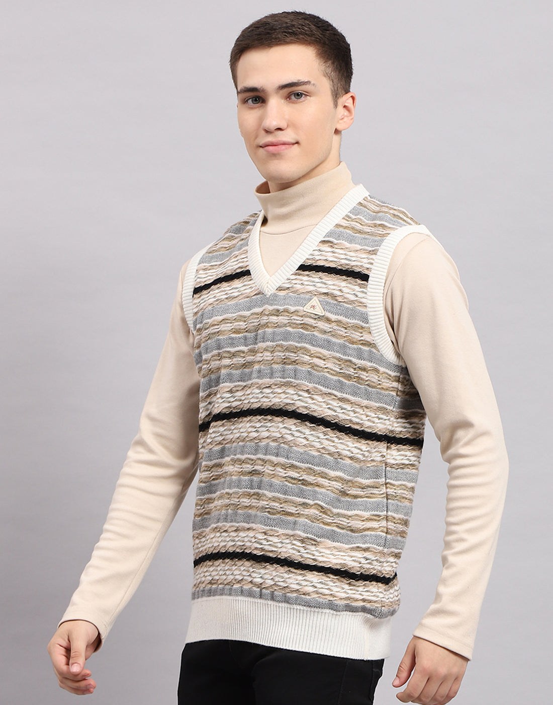 Men Multicolor Stripe V Neck Sleeveless Sweater