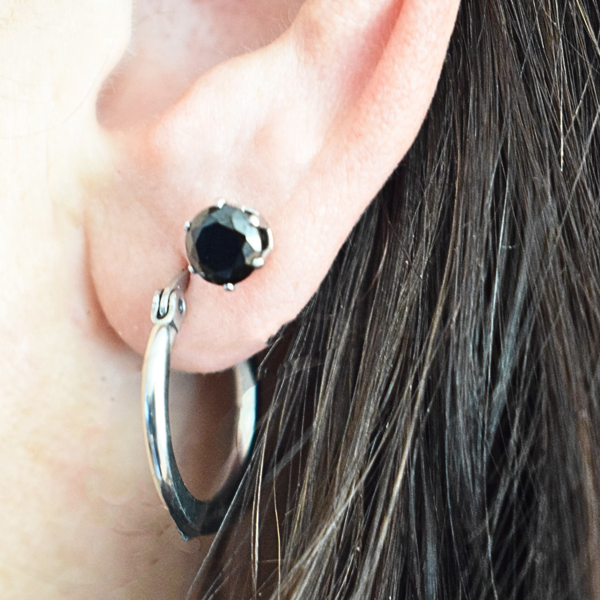 6mm Black diamond studs - Silver