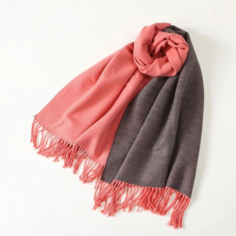 Women's Elegant Minimalist Color Block Imitation Dehaired Angora Tassel Scarf