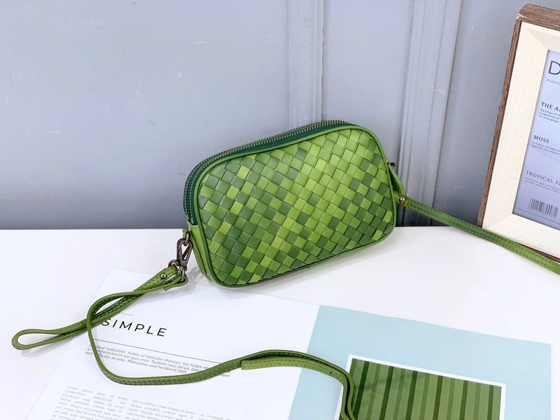 Women's Small Leather Solid Color Classic Style Weave Sewing Thread Pillow Shape Zipper Crossbody Bag