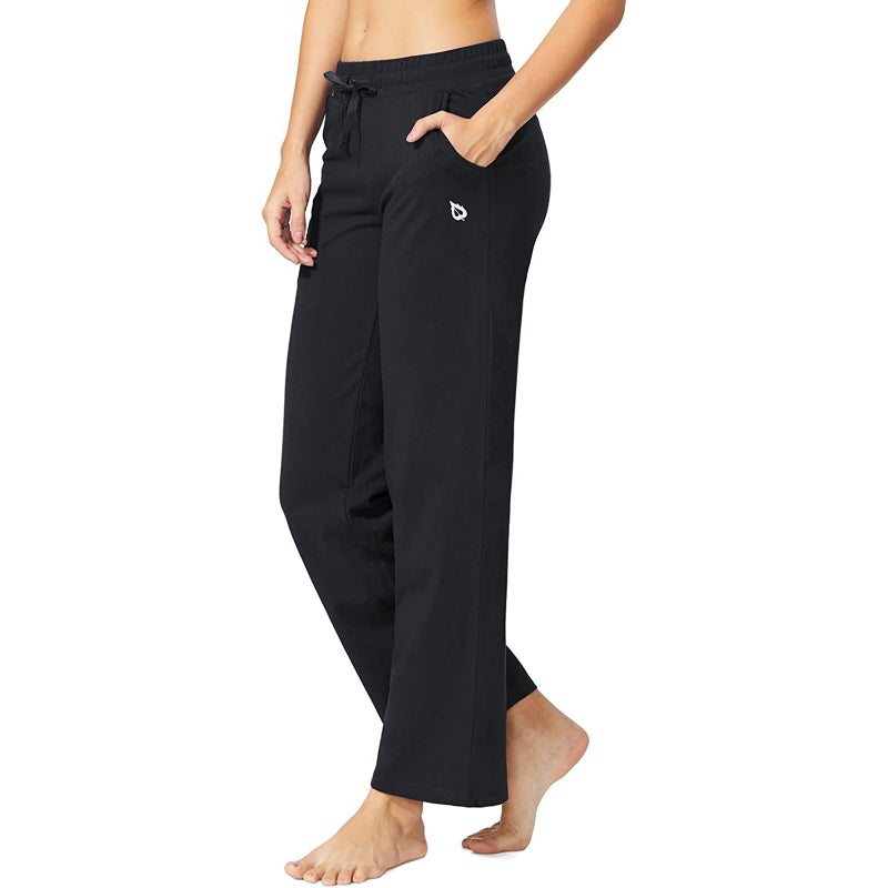 Women's Active Yoga Lounge Capri Pocketed Walking Crop Pants