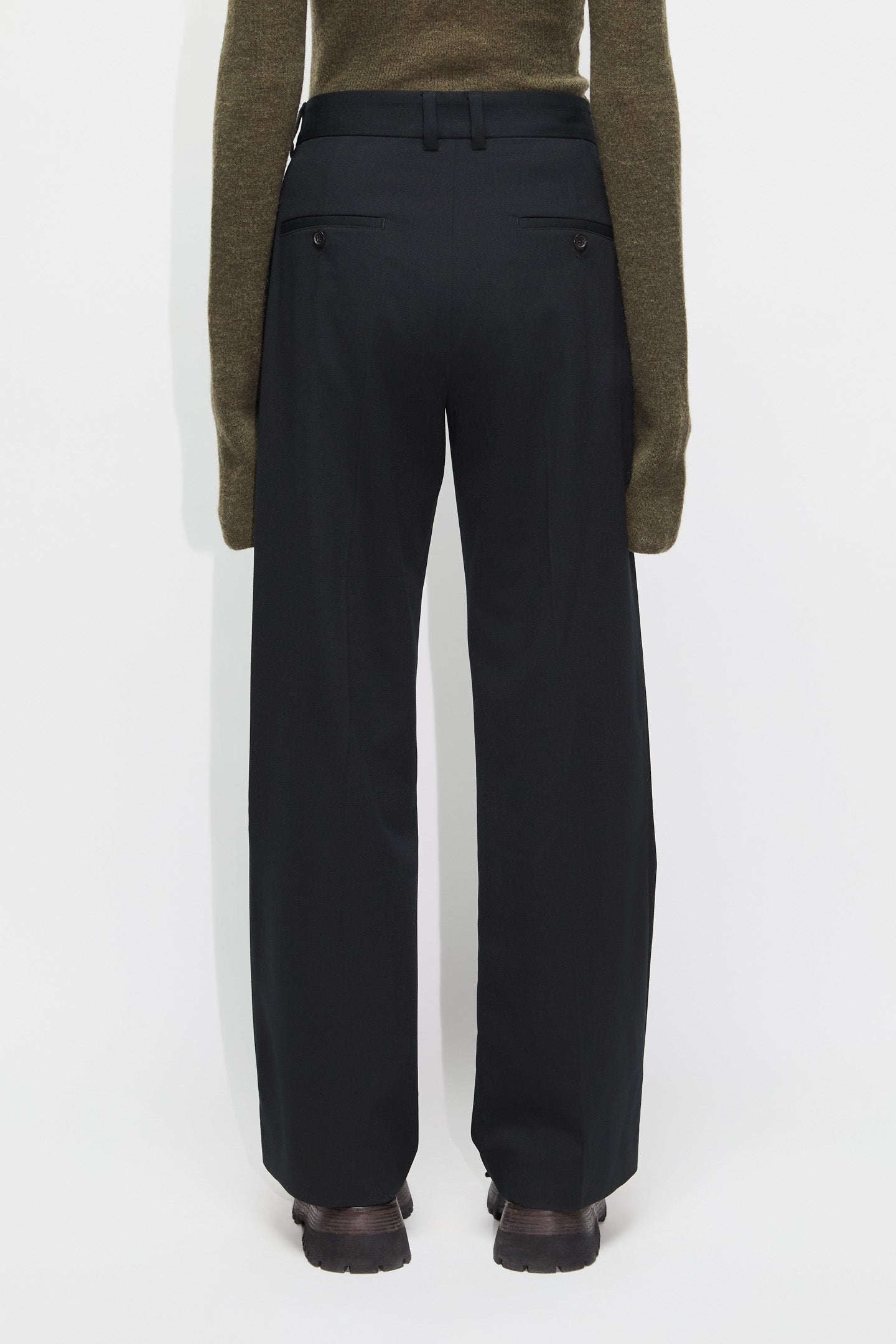 Relaxed-leg Trousers