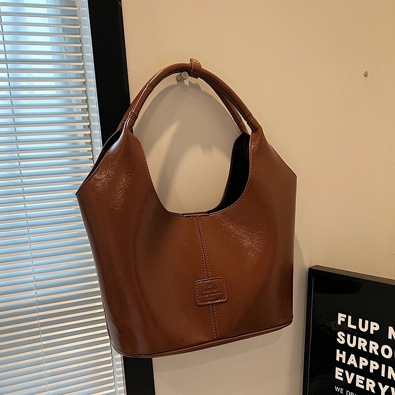 Women's Pu Leather Solid Color Streetwear Square Magnetic Buckle Shoulder Bag