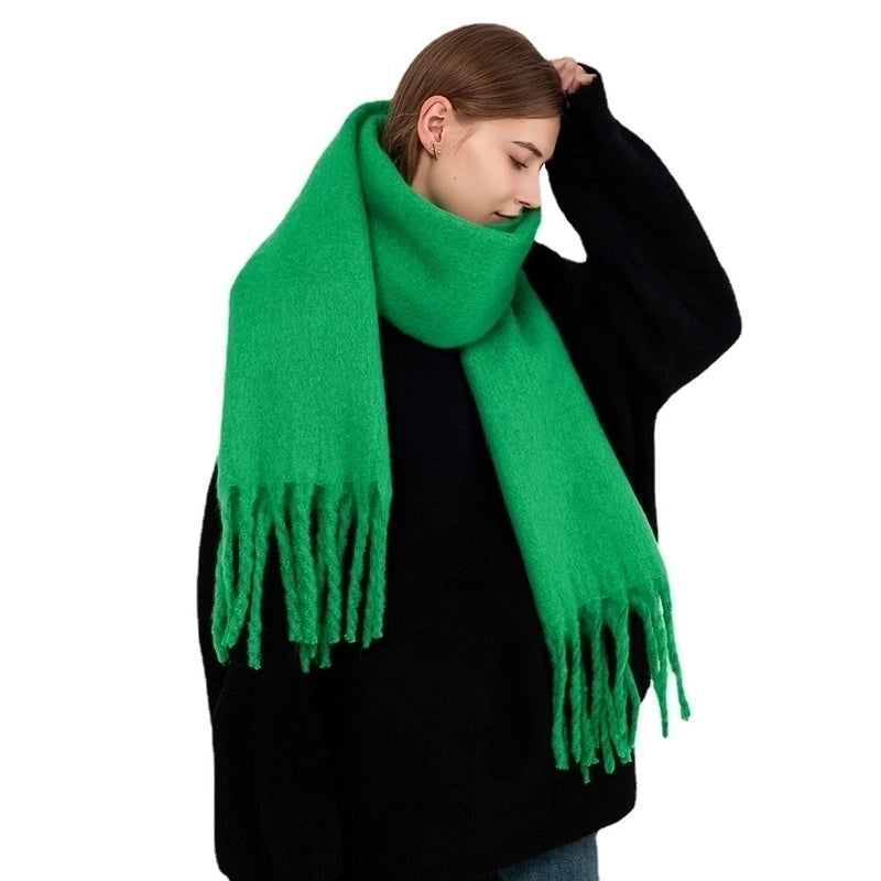 Women's Minimalist Solid Color Polyester Tassel Scarf