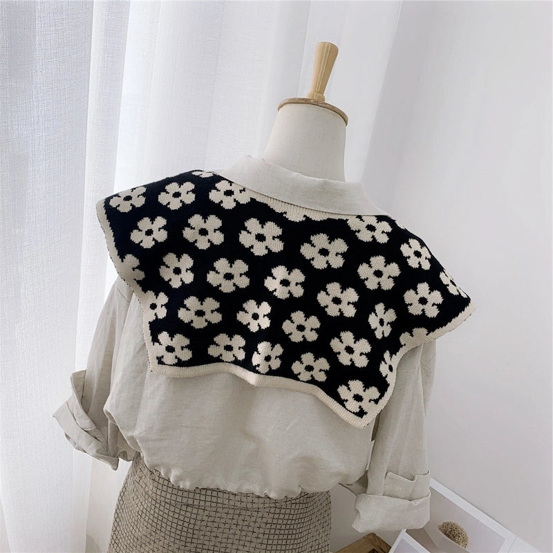 Women's Sweet Minimalist Polka Dots Heart Shape Flower Yarn Polyester Scarf Shawl
