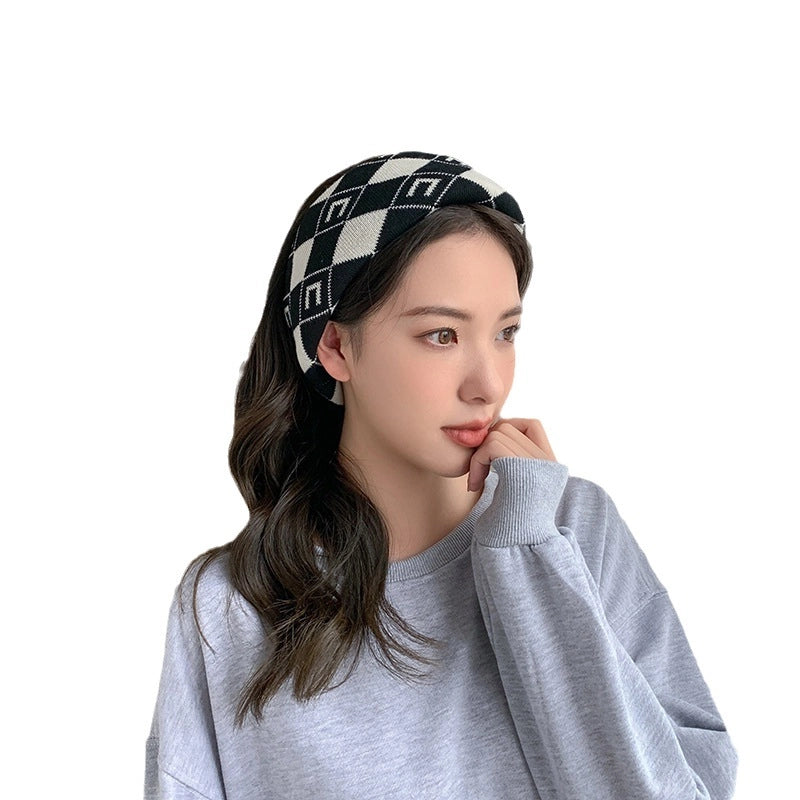 Autumn And Winter Cycling Knitted Mask Windproof Warm Multi-functional Scarf Neck Protection Collar Confinement Cap Thickened Small Scarf