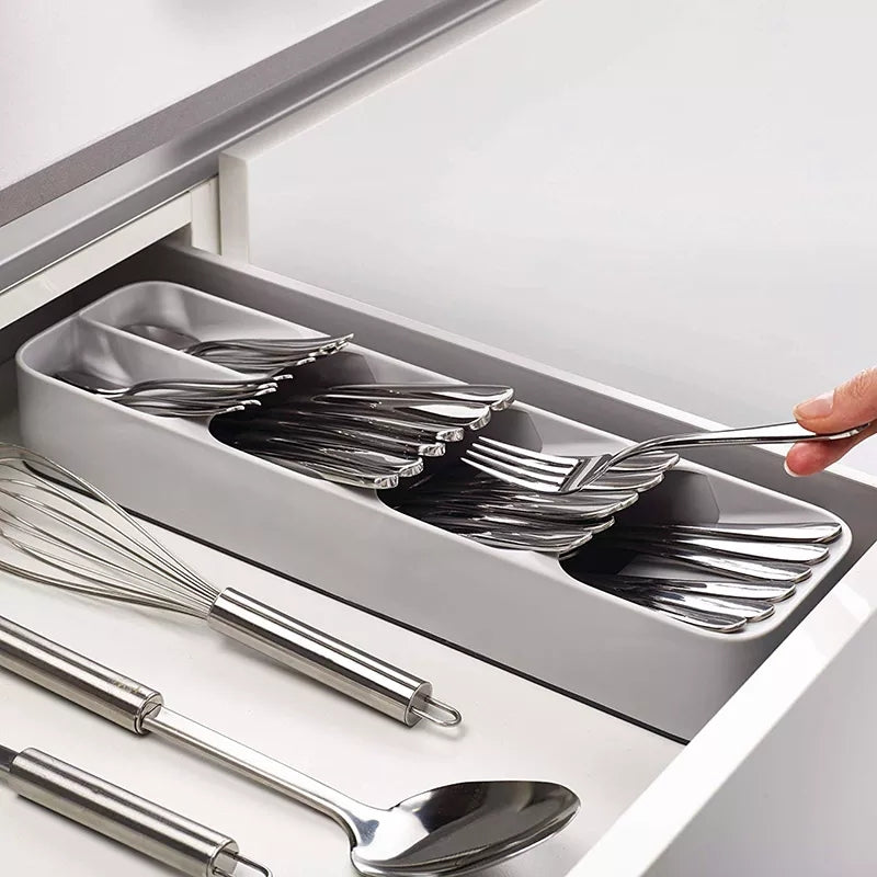 CUTLERY ORGANIZER