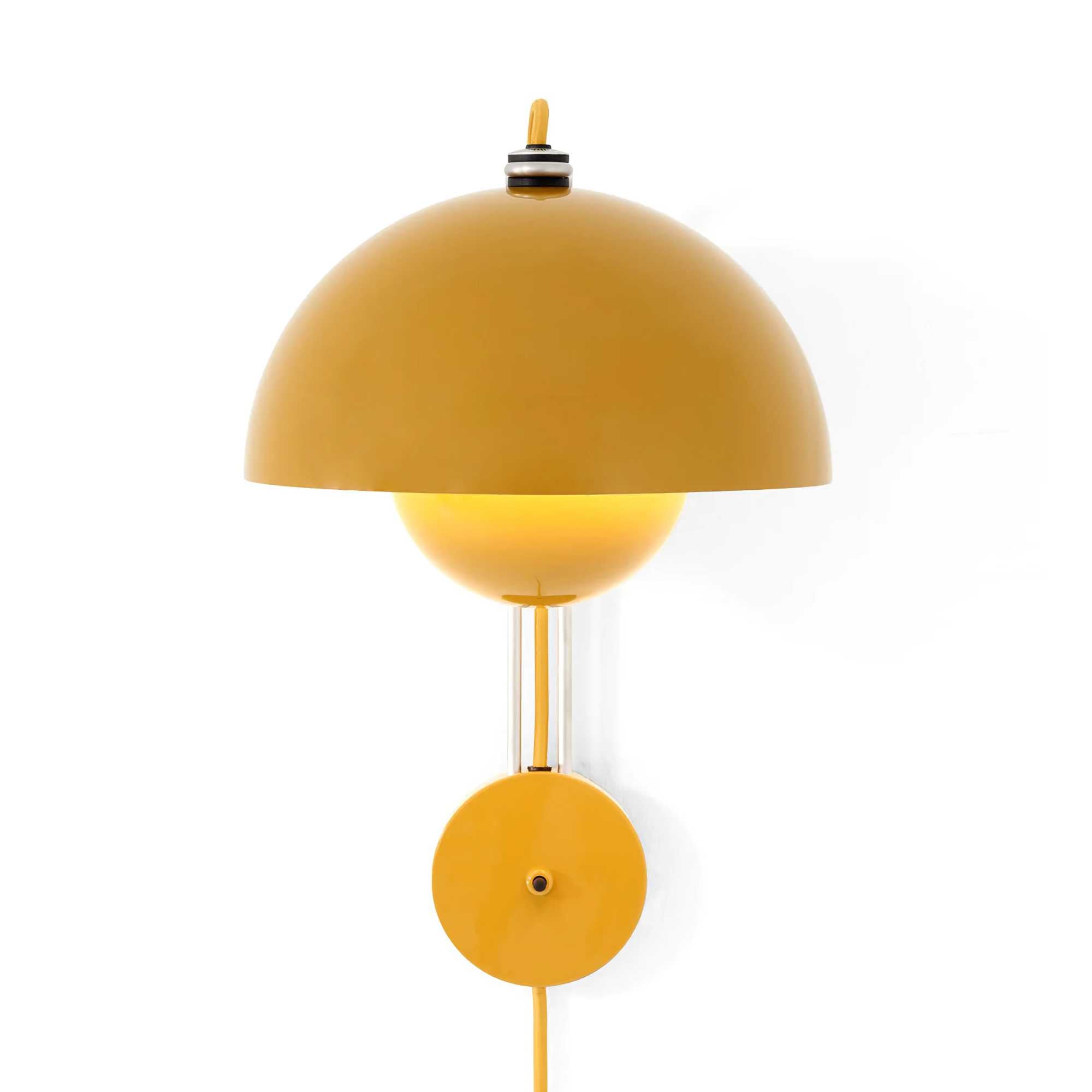Tradition VP8 Flowerpot Wall Lamp