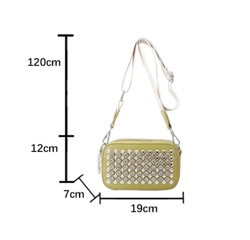 Women's Small Pu Leather Solid Color Streetwear Zipper Crossbody Bag