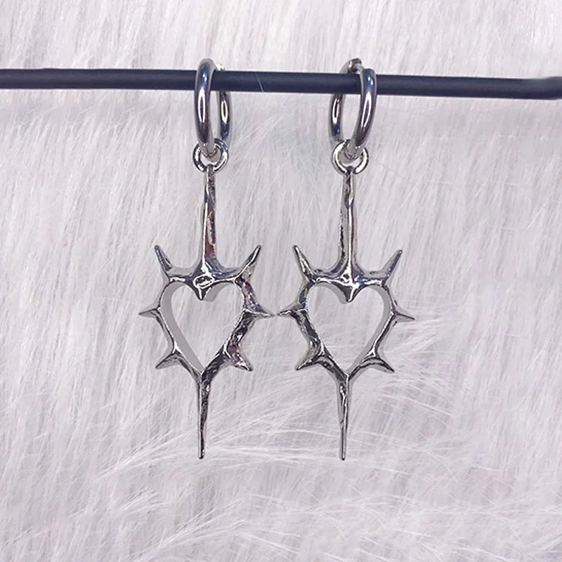 Heart & Thorns Earring