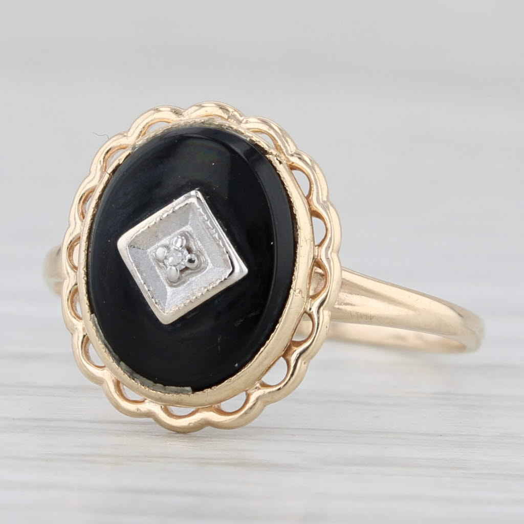 Onyx Diamond Signet Ring 10k Yellow Gold Size 6 Vintage
