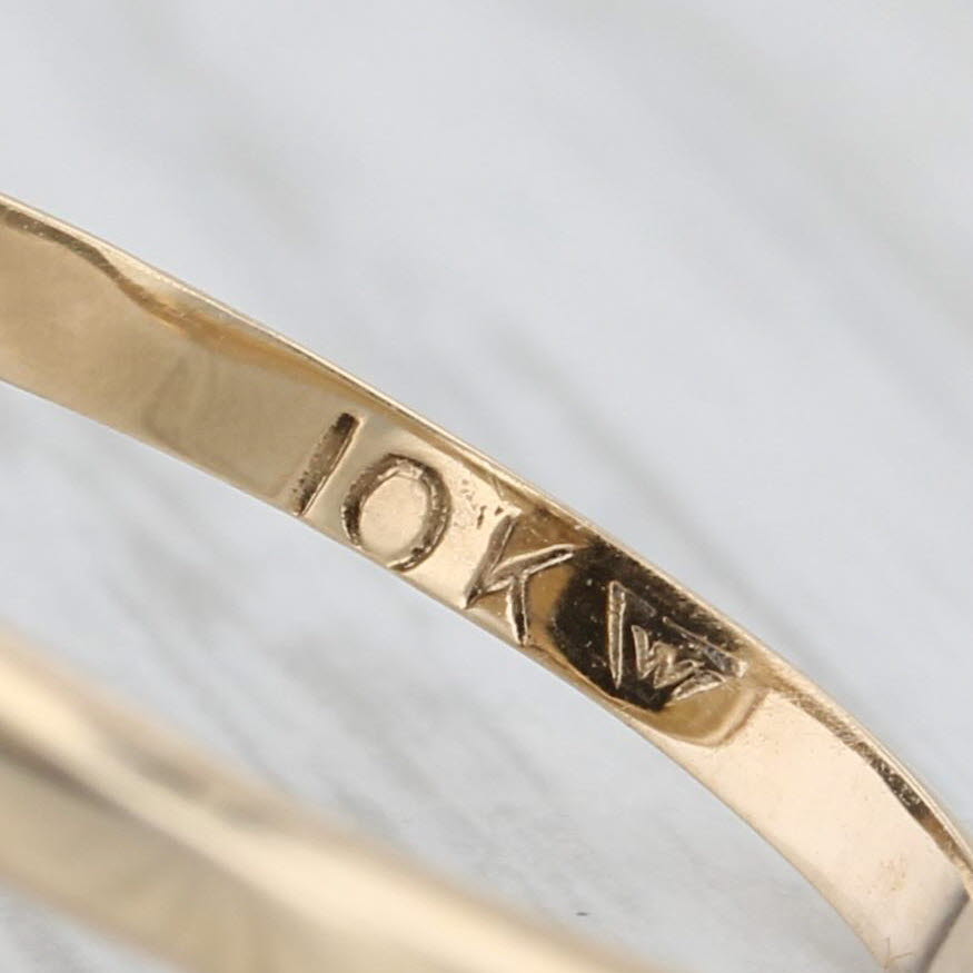 Vintage Oval Onyx Diamond Signet Ring 10k Yellow Gold Size 8