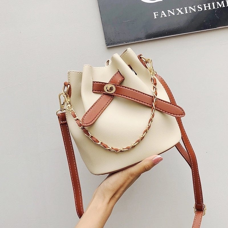 Women's Medium Pu Leather Color Block Streetwear Bucket Open Shoulder Bag Crossbody Bag