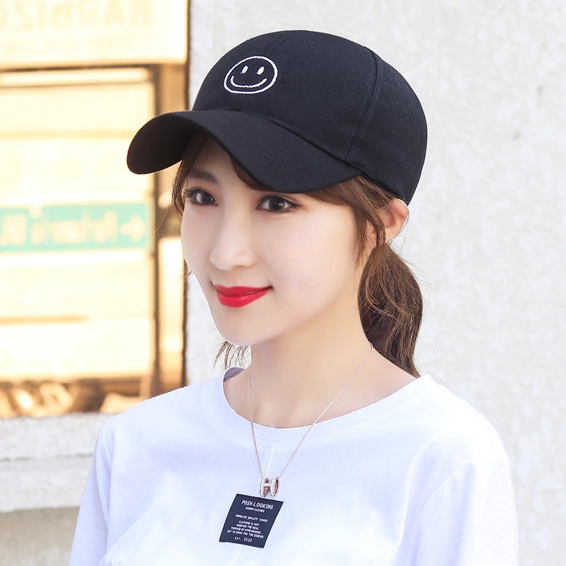 Unisex Basic Minimalist Smile Face Curved Eaves Baseball Cap