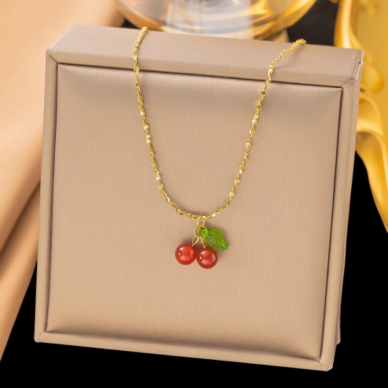 Elegant Streetwear Round Moon Heart Shape Titanium Steel Plating Pendant Necklace