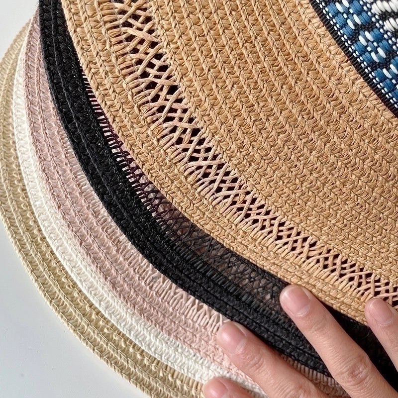 Women's Sweet Geometric Flat Eaves Straw Hat