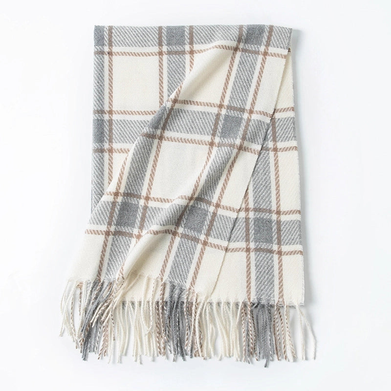 Women's Elegant Plaid Imitation Cashmere Tassel Scarf
