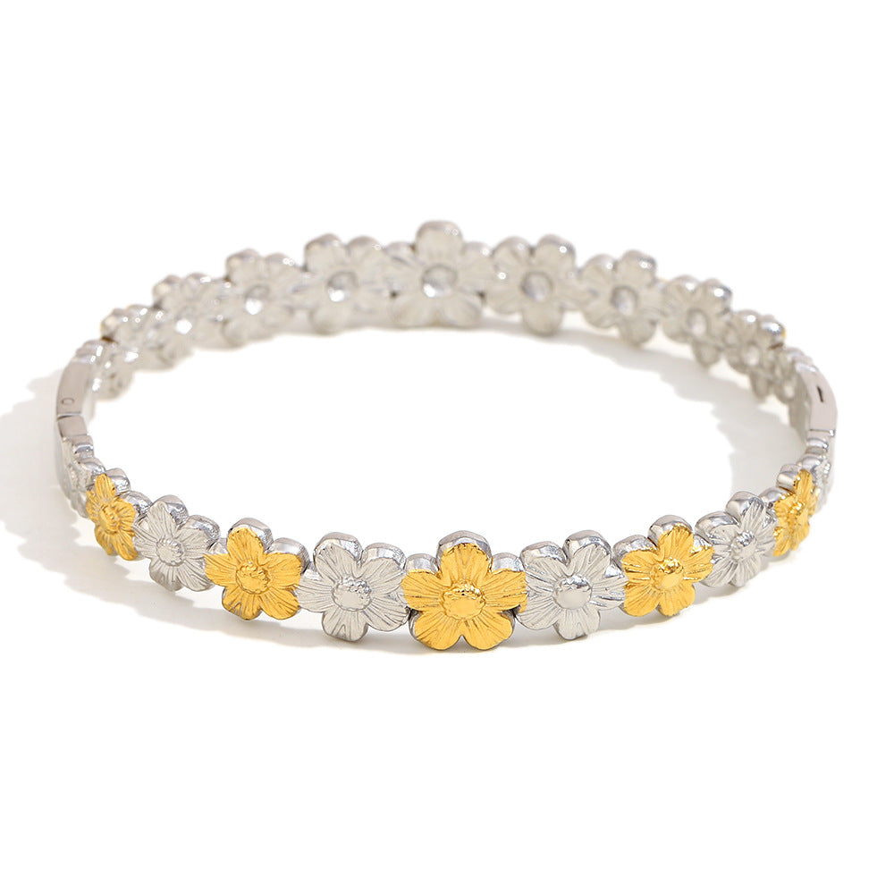 Simple And Versatile Personality Water Drop Bracelet Stainless Steel Plated 18K Gold Flower Large Chain Bracelet For Women