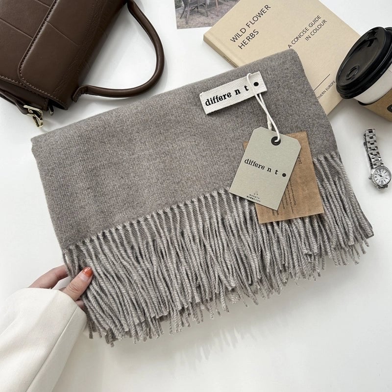 Women's Elegant Retro Solid Color Imitation Cashmere Tassel Scarf