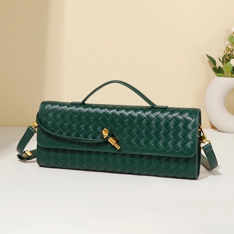 Women's Medium Pu Leather Solid Color Elegant Streetwear Square Lock Clasp Crossbody Bag