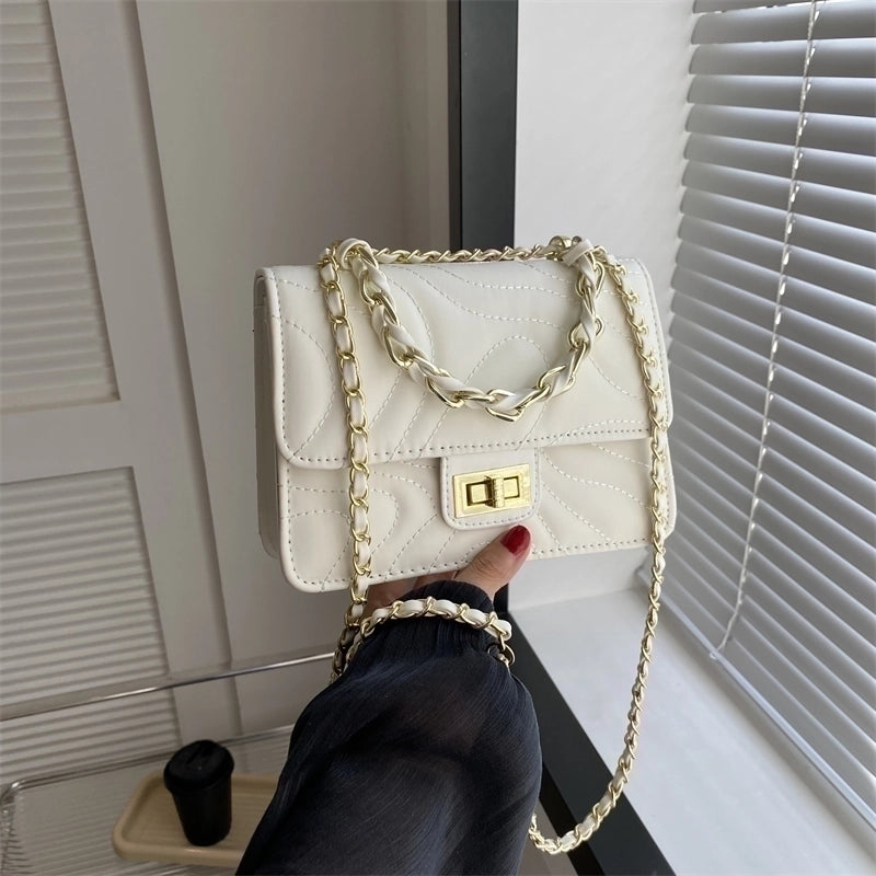 Women's Pu Leather Solid Color Streetwear Square Lock Clasp Handbag