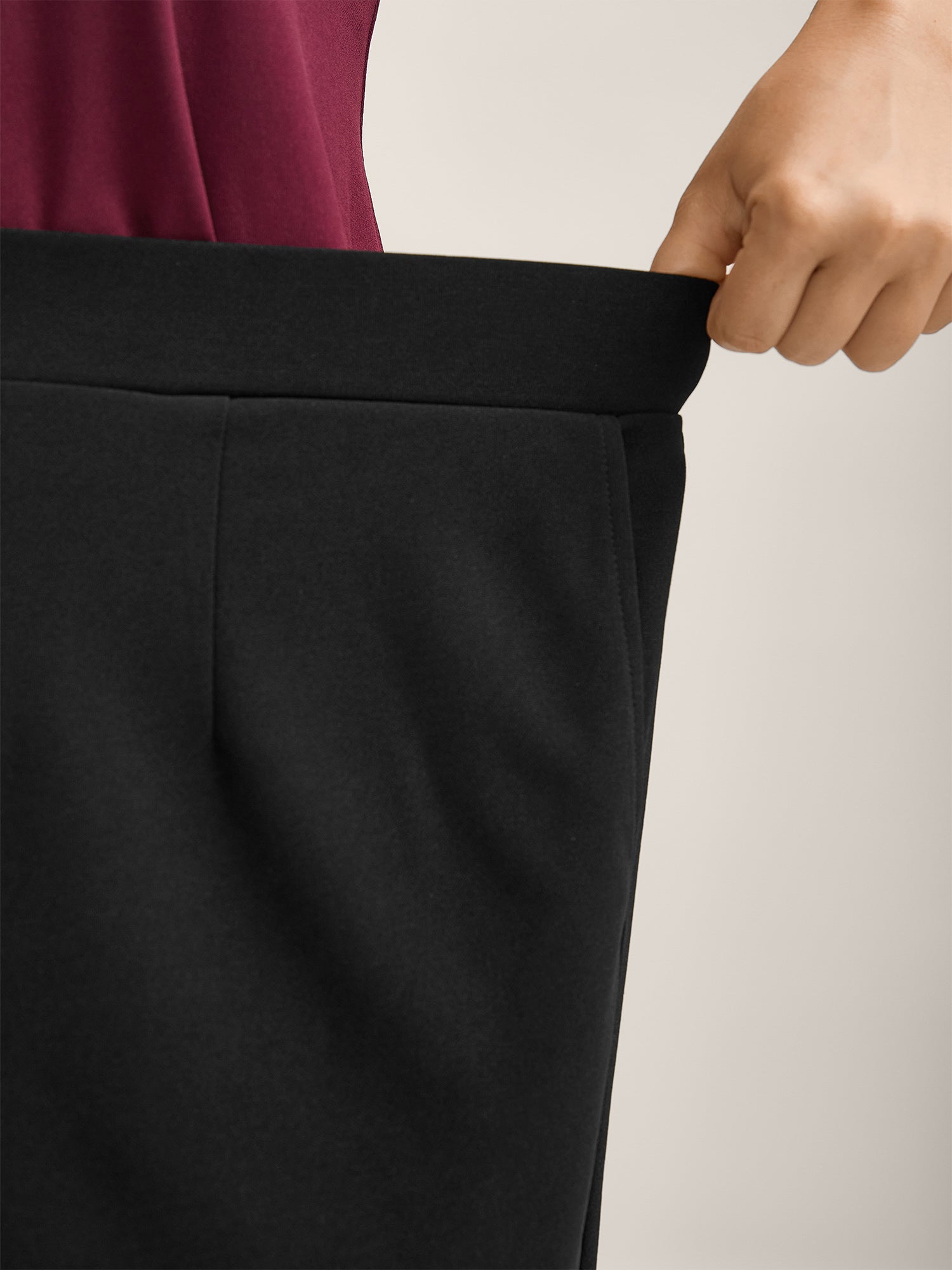 Scalloped Hem Wide-Leg Solid Pants