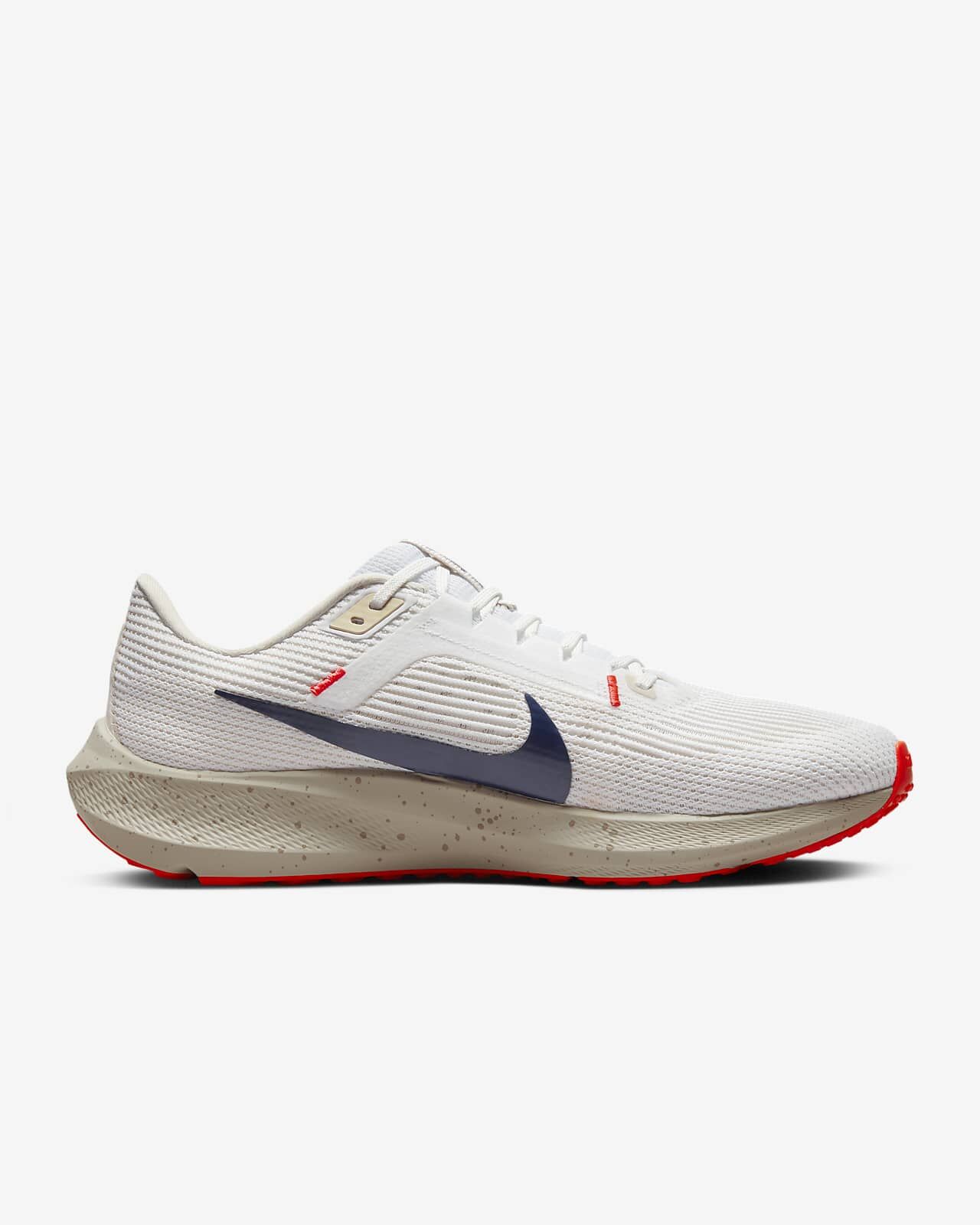 Nike Pegasus 40（beige）