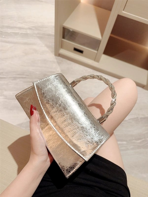 Adults Pu Leather Solid Color Classic Style Square Magnetic Buckle Evening Bag