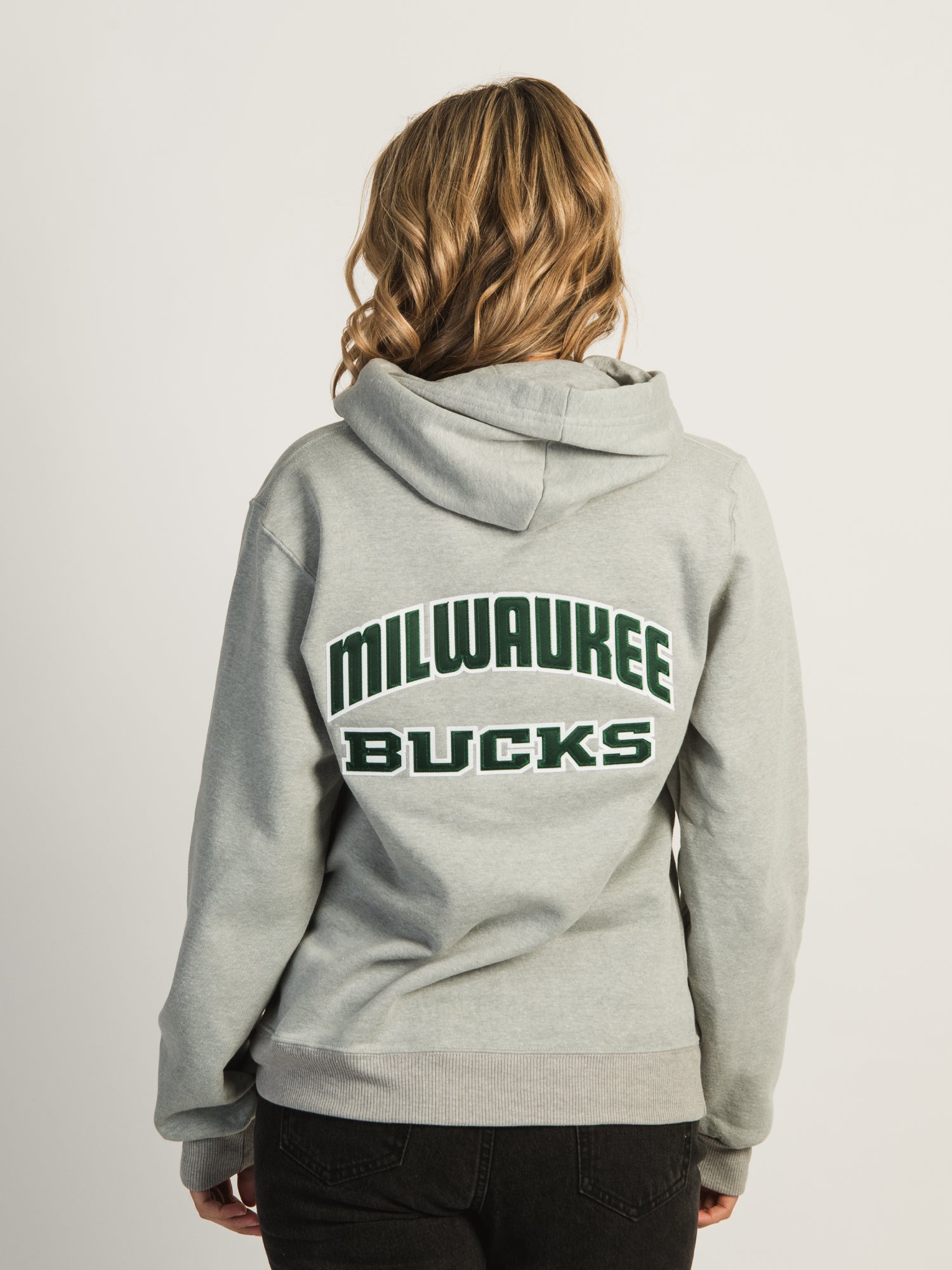 NBA MILWAUKEE BUCKS GRDIENT EMBROIDERED HOODIE