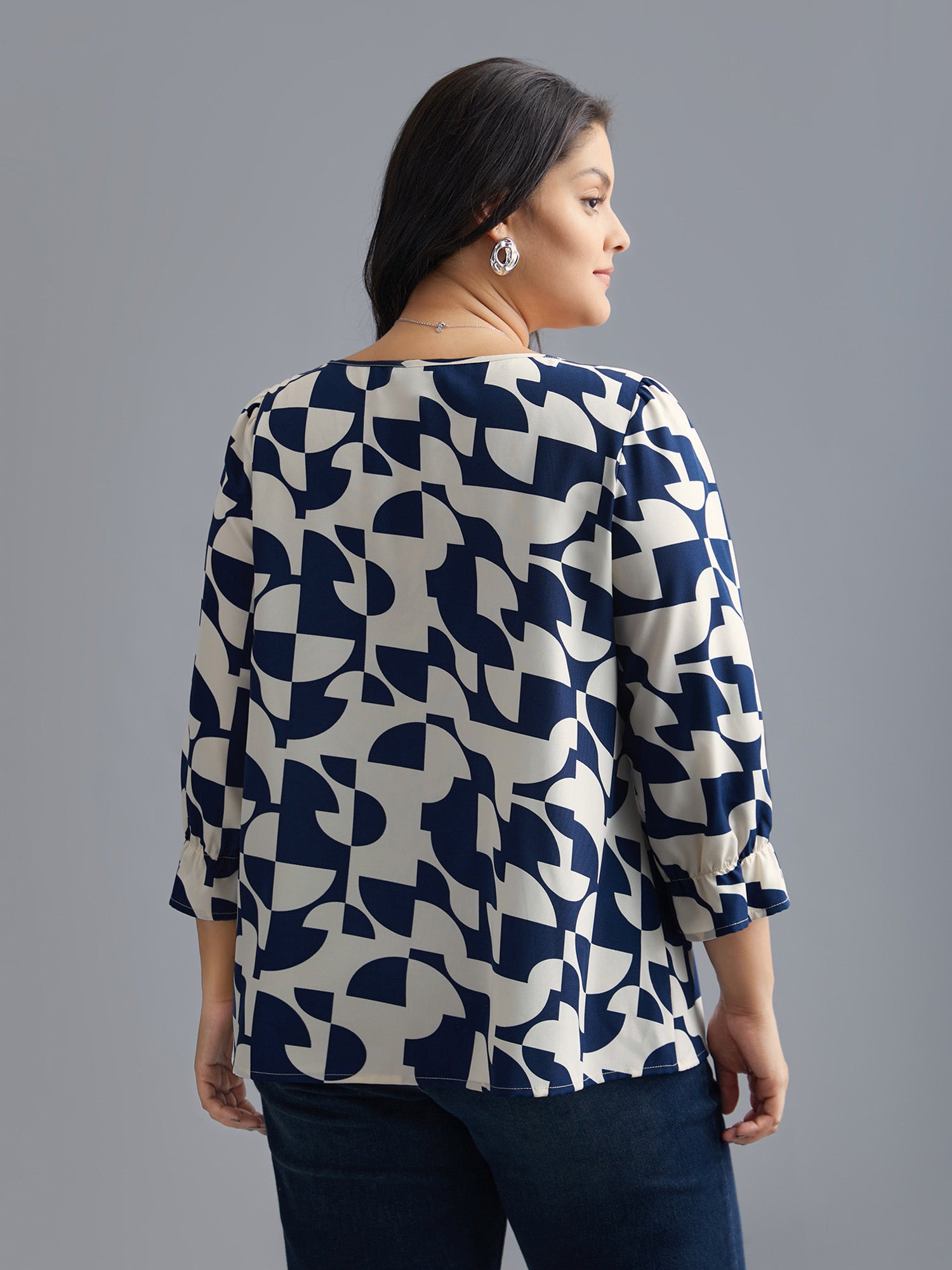 Round Neck Geometric Print  Blouse