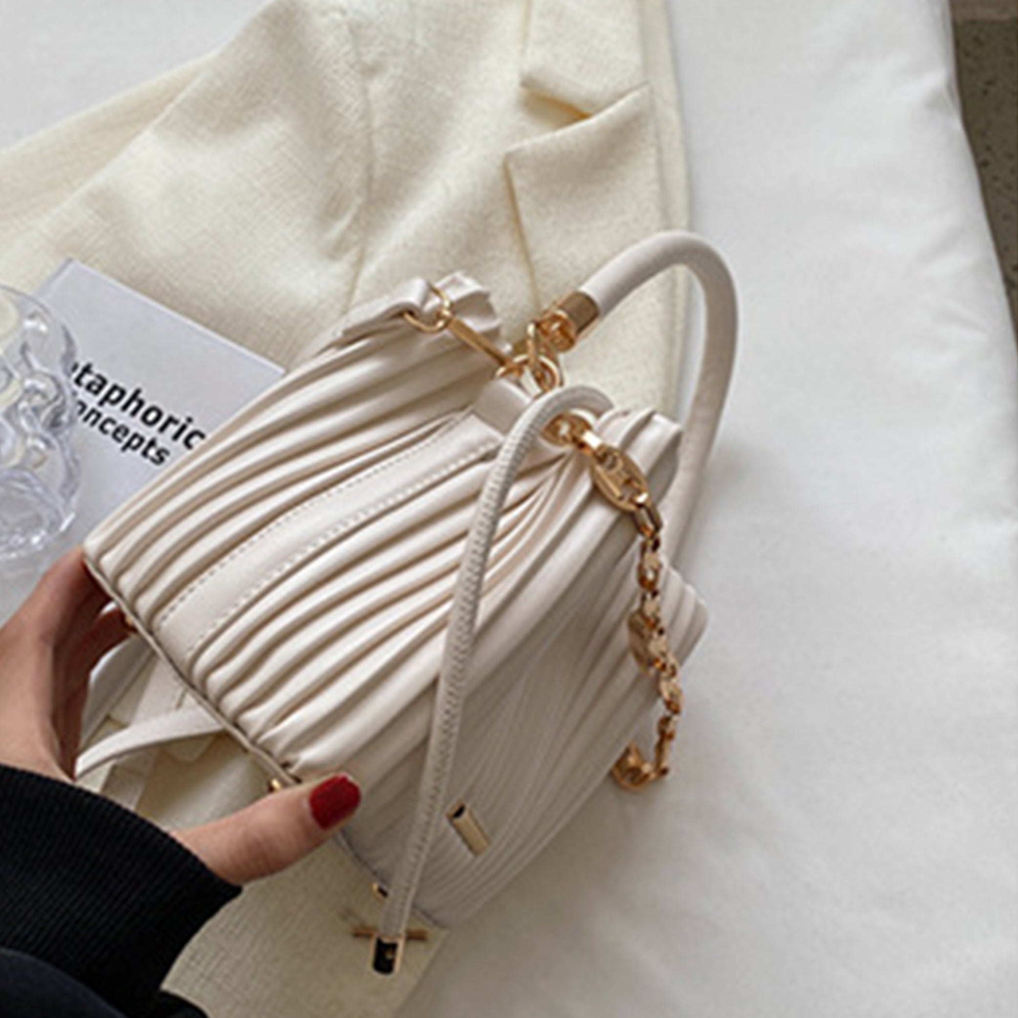 Net Style  Chain Shoulder Bucket Messenger Bag