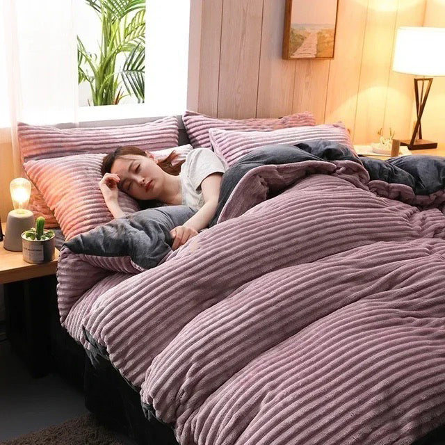 VelvetDreamscape™ Schlafen wie die Könige!