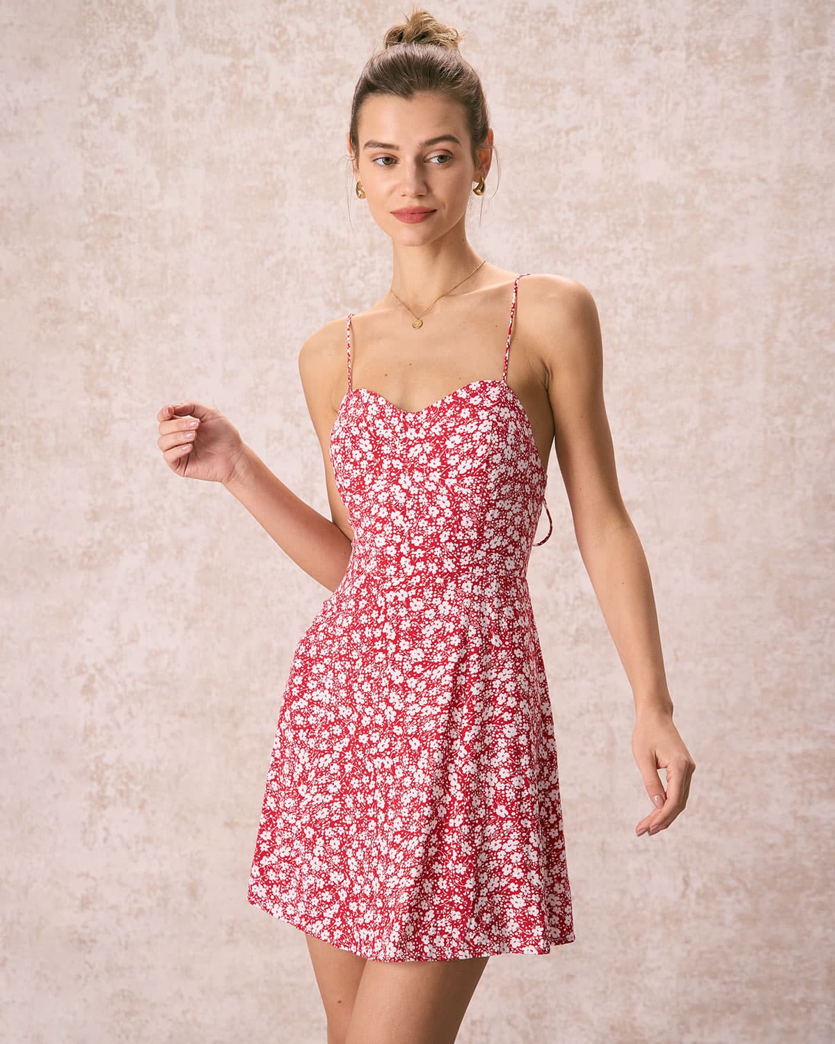 The Red Sweetheart Neck Floral Mini Dress