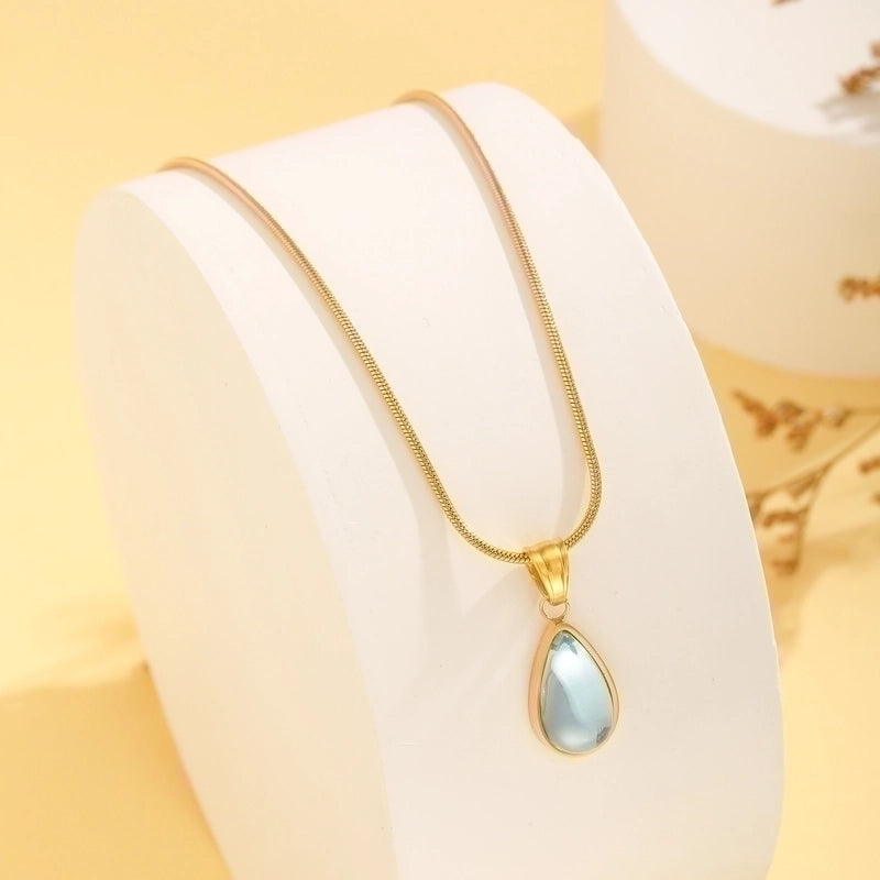 Titanium Steel 18K Gold Plated Minimalist Plating Inlay Water Droplets Heart Shape Rectangle Zircon Pendant Necklace