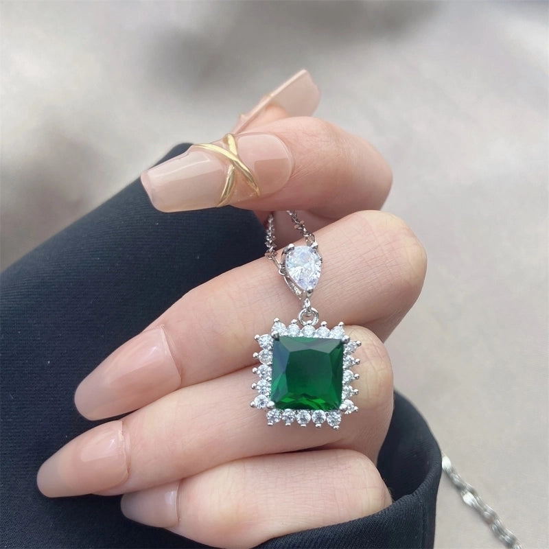 Vintage Style Geometric Stainless Steel Plating Inlay Zircon Pendant Necklace