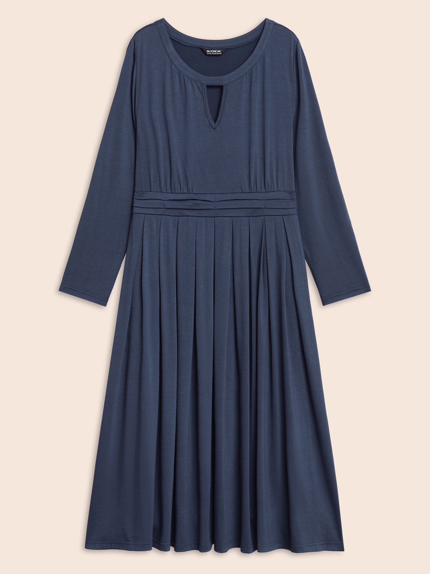 Plain Keyhole Pleated Midi Dress