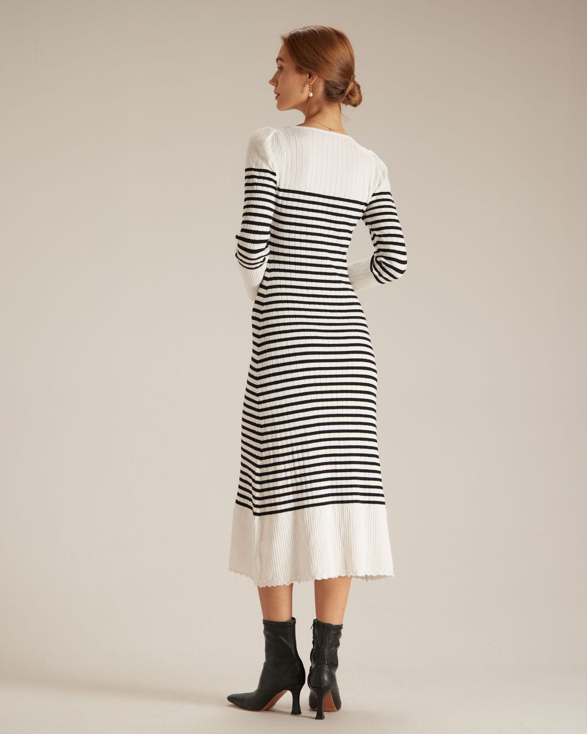 The Black Sweetheart Neck Striped Midi Dress