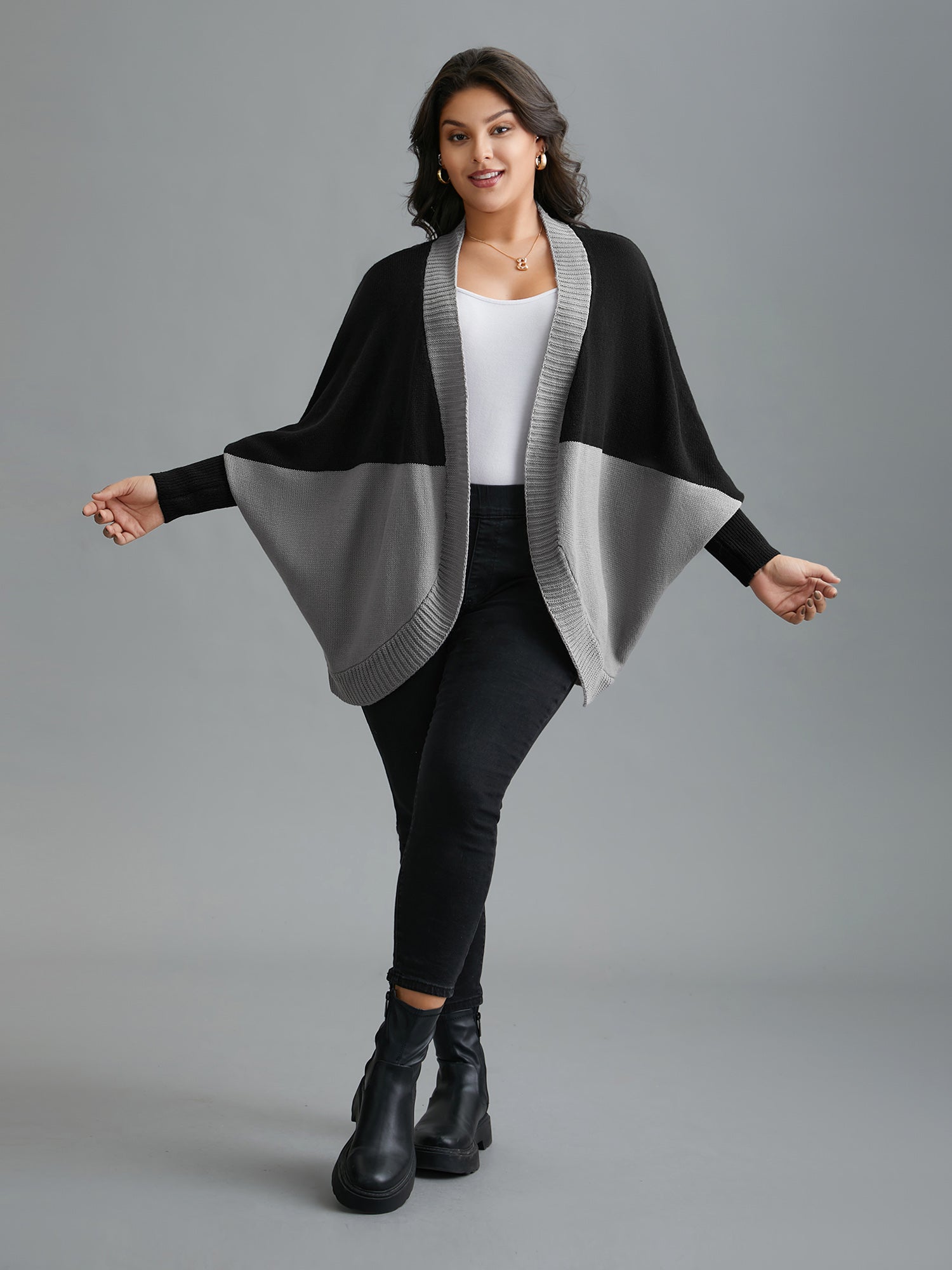 Curvy Ribbed Hem Color Block Knit Cardigan