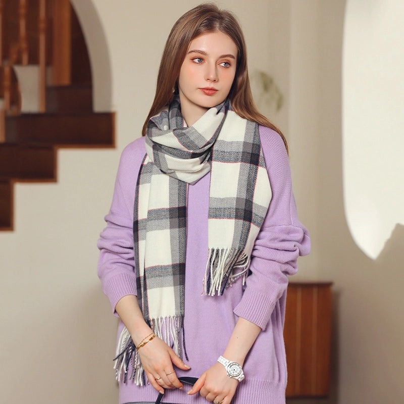 Unisex Vintage Style Minimalist Plaid Polyester Scarf