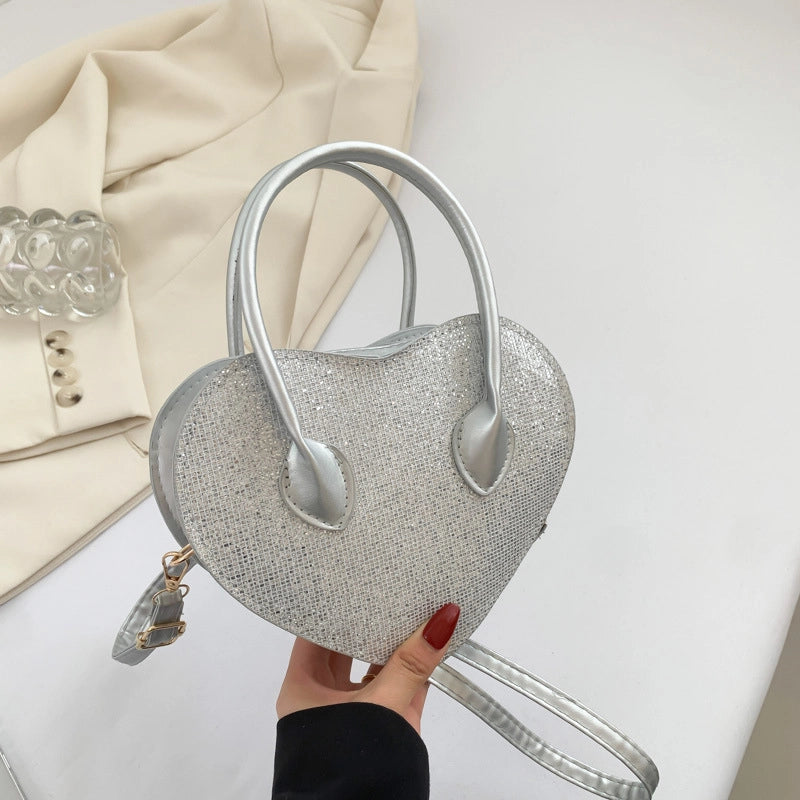 Women's Small Pu Leather Solid Color Streetwear Heart-shaped Zipper Underarm Bag