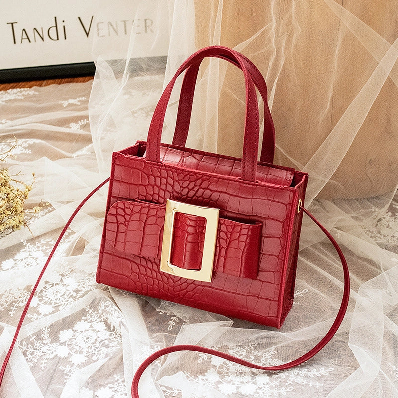 Women's All Seasons Pu Leather Solid Color Streetwear Square Zipper Square Bag