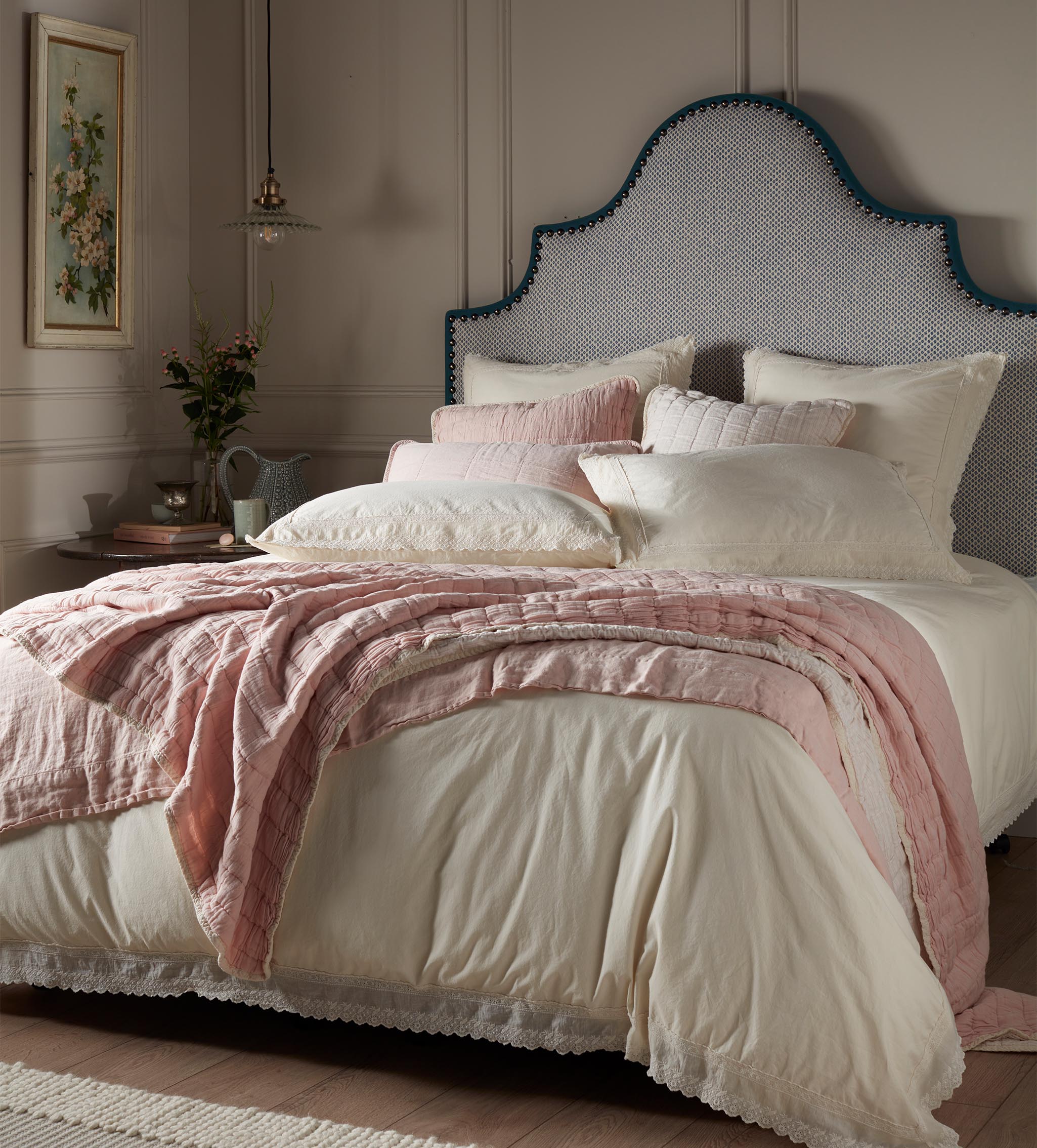 Pia Embroidered 100% Cotton Pillowcase