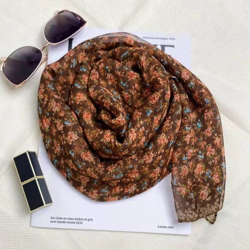 Women's Sweet Minimalist Color Block Georgette Printing Silk Scarf