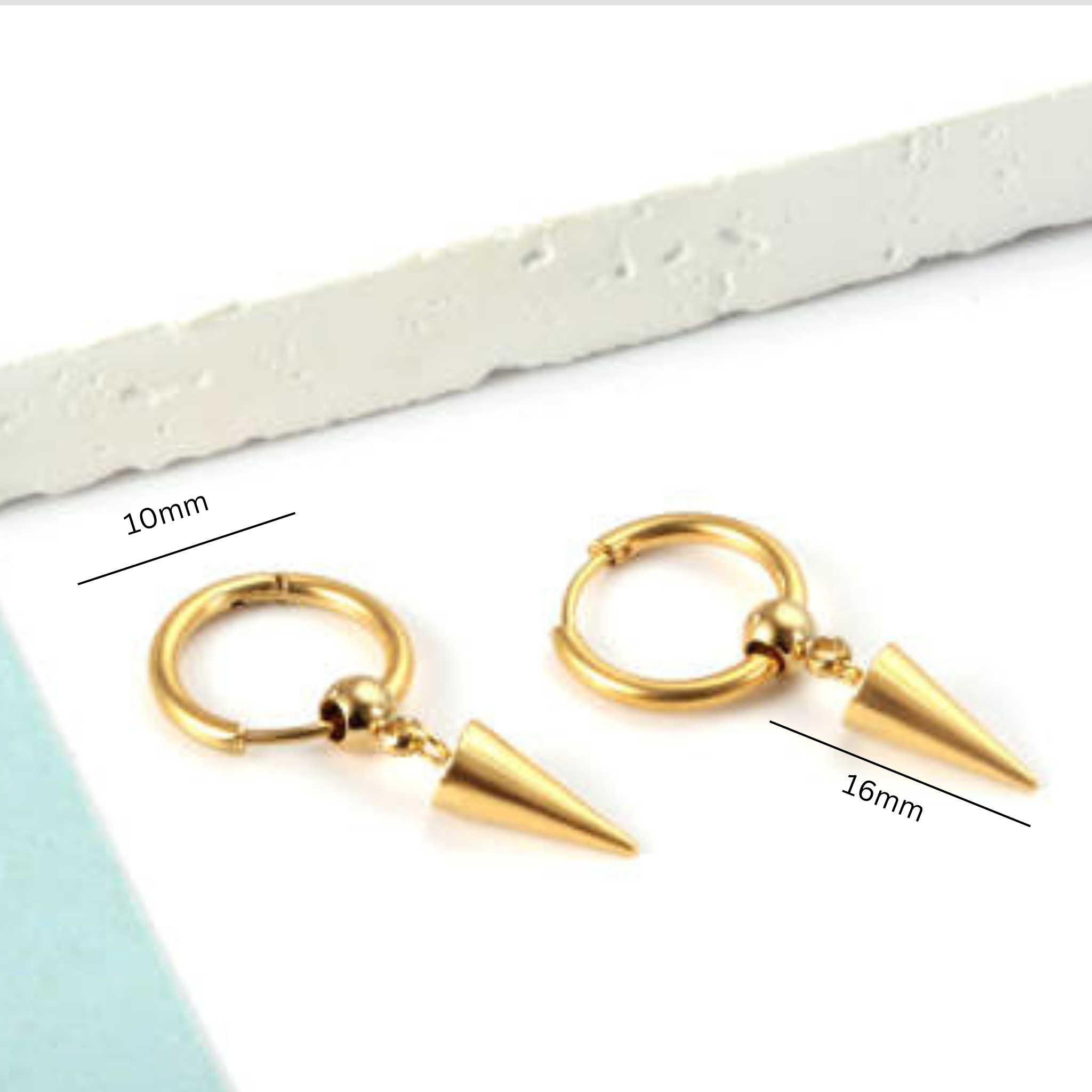 Spiked charm hoops - Gold