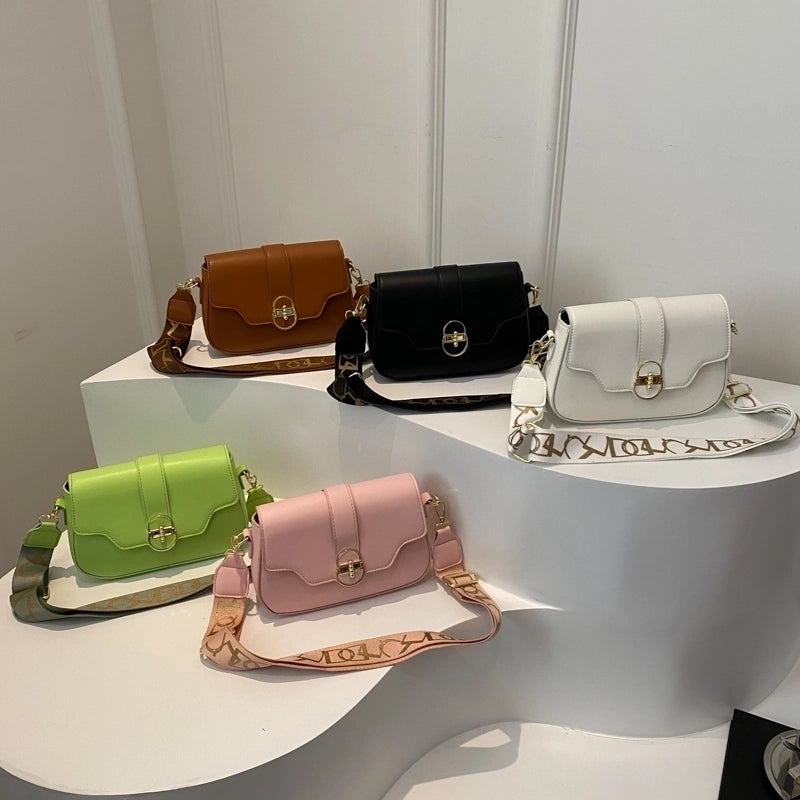 Women's Medium Pu Leather Solid Color Vintage Style Classic Style Lock Clasp Crossbody Bag
