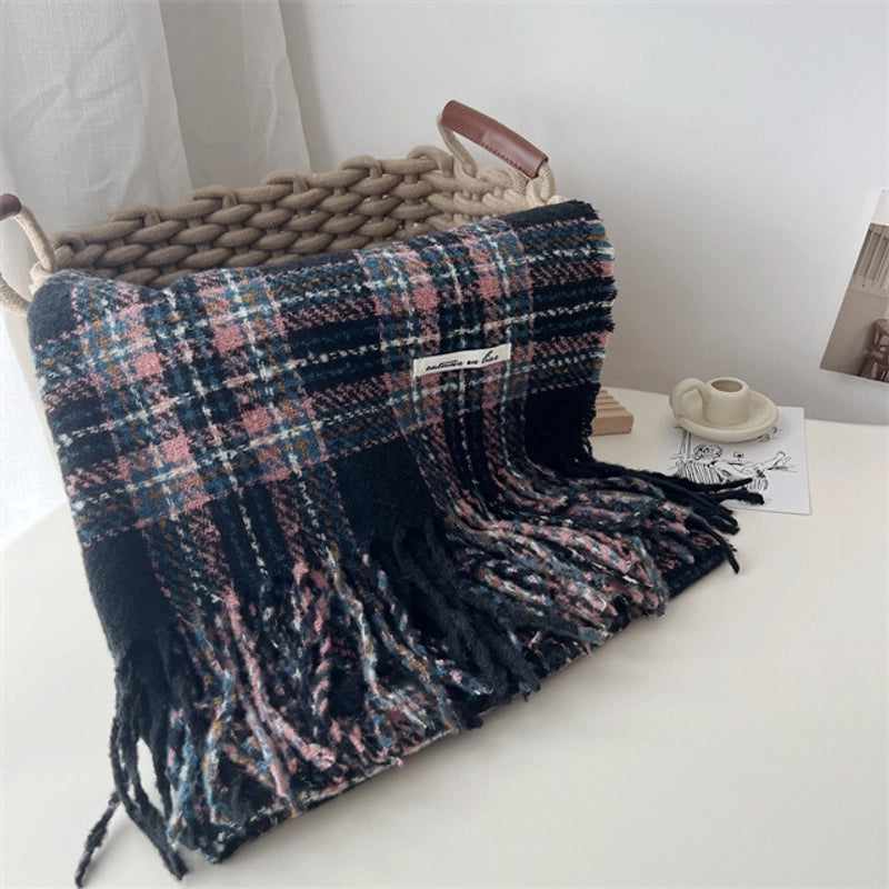 Women's Elegant Plaid Imitation Cashmere Polyester Scarf