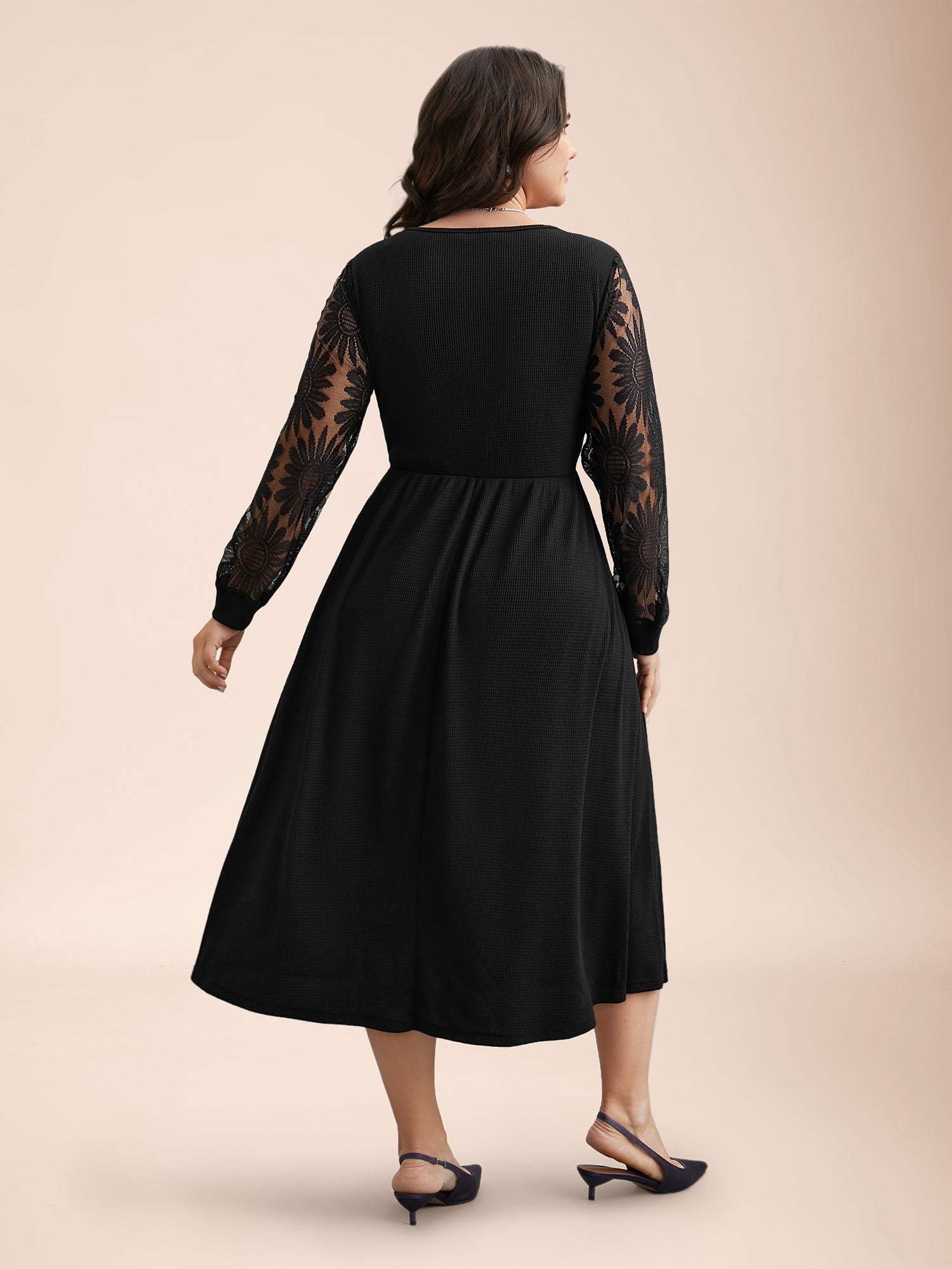 Sheer Textured Sleeve Waist Cinched Midi Dress