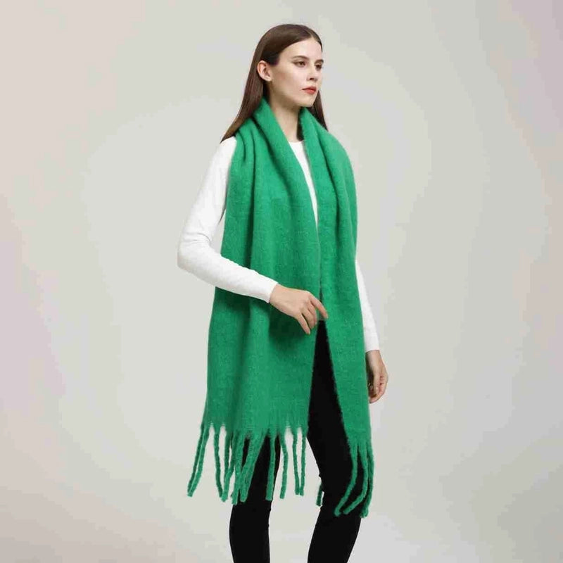 Women's Minimalist Solid Color Imitation Cashmere Tassel Scarf