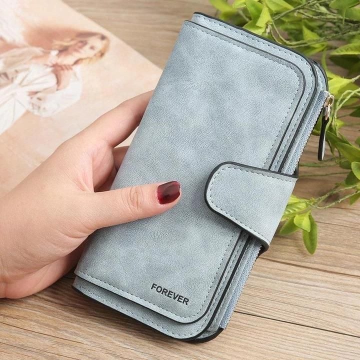 RETRO GLAMOROUS MULTIPLE SLOTS WOMEN WALLETS