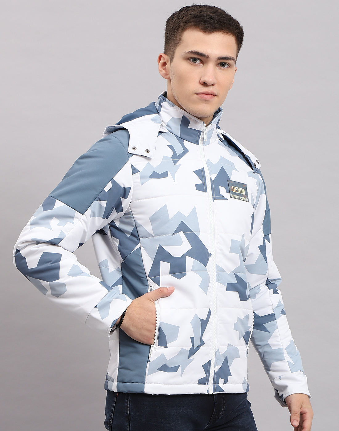 Men Multicolor Printed Hooded Full Sleeve Jacket